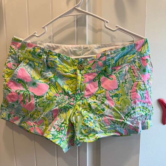 Lilly Pulitzer shorts - Picture 1 of 2
